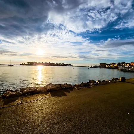 Apartment Markovski *