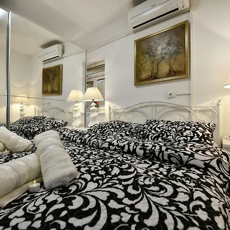 Markovski Apartment *